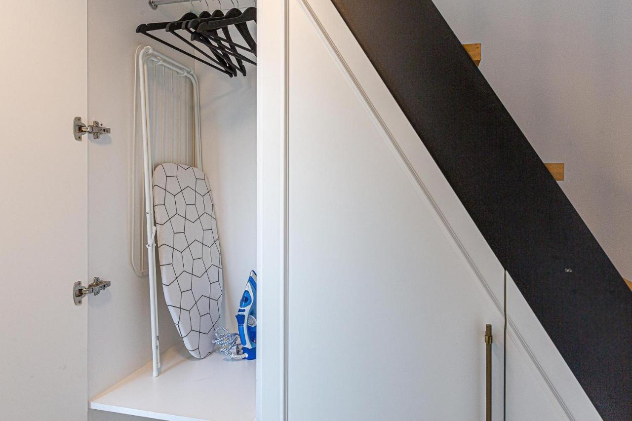 Ministerija Loft Apartment With Parking & Ac Kaunas Kültér fotó